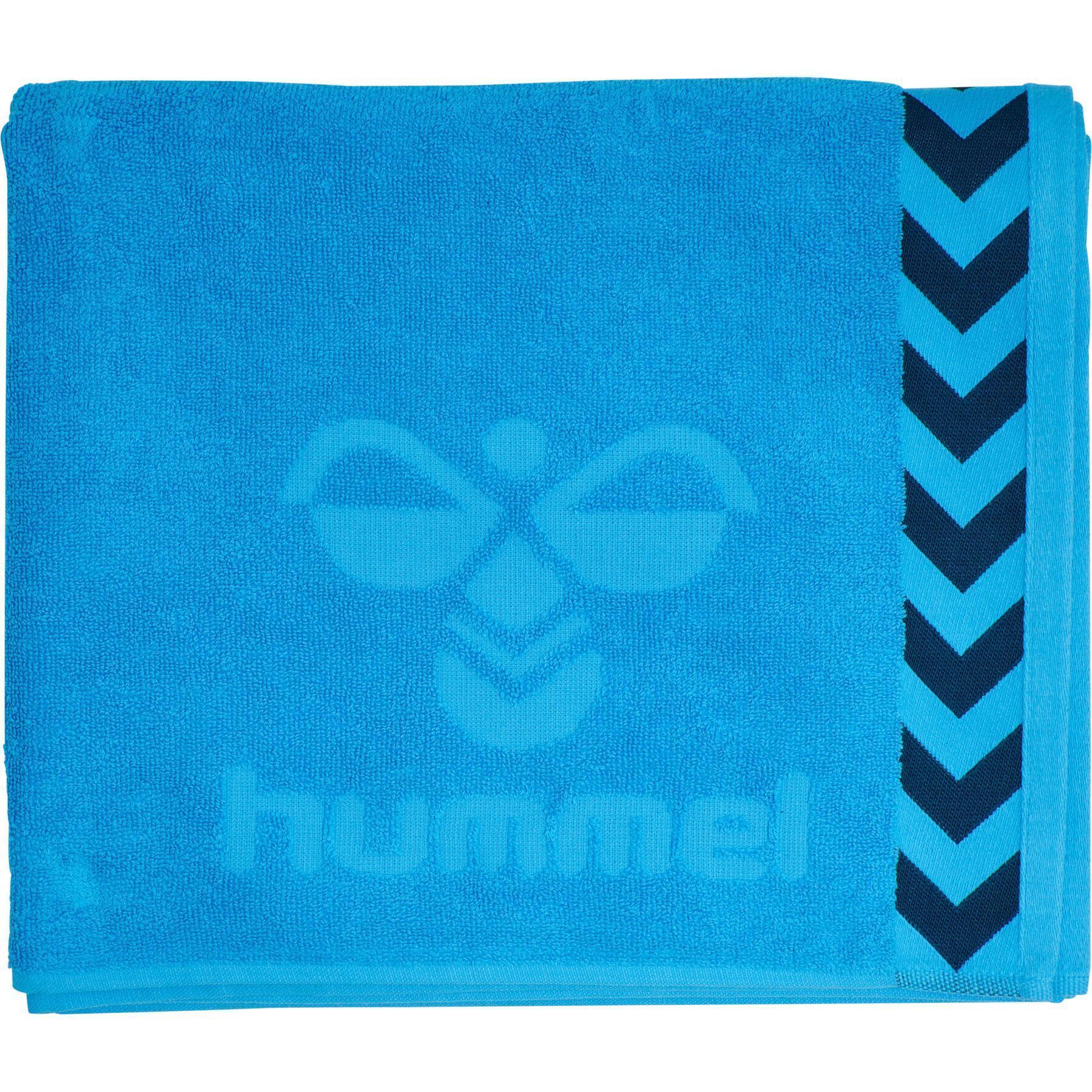 Large towel Hummel