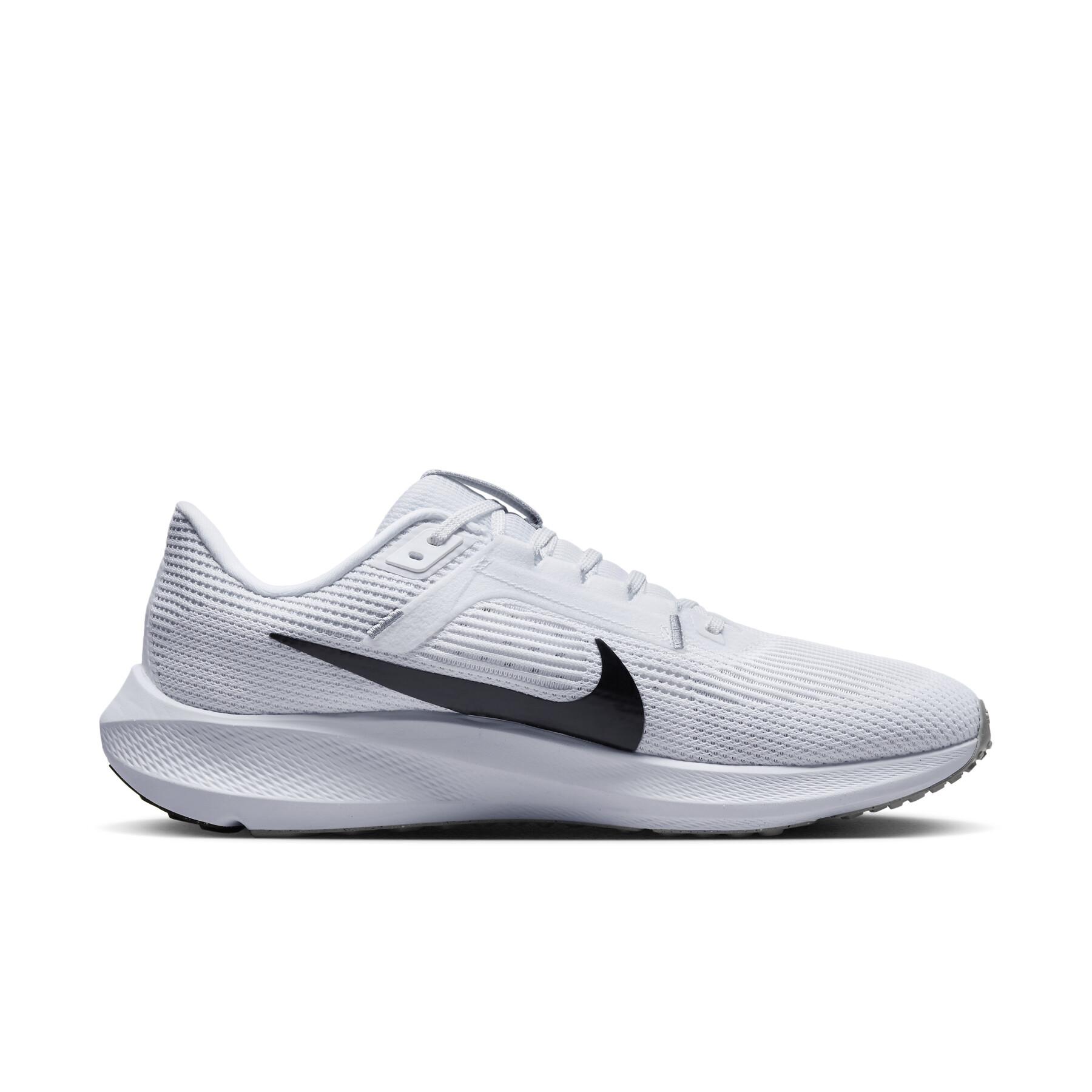 Shoes from running Nike Pegasus 40